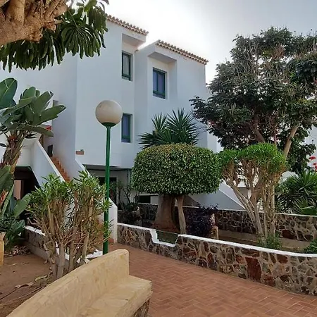 Apartment Alondras Park - Sleeps 2 - Parking - Pool Arona (Tenerife)